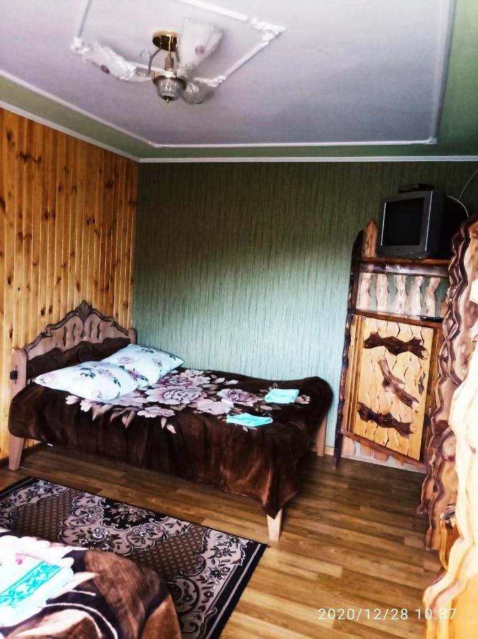 "Різьбярська Садиба" 슬랍스크 객실 사진