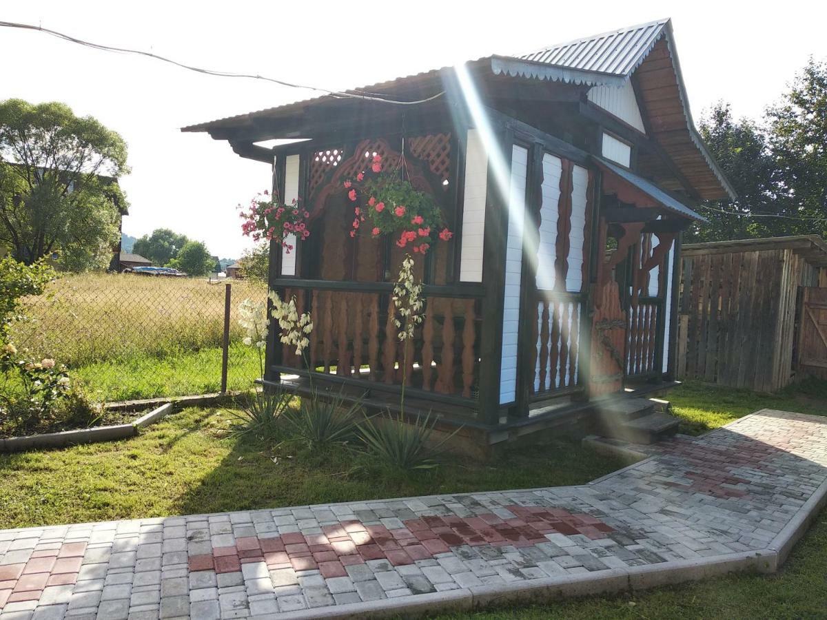 "Різьбярська Садиба" 슬랍스크 외부 사진